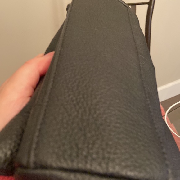 Brand New leather shoulder bag - Picture 14 of 15